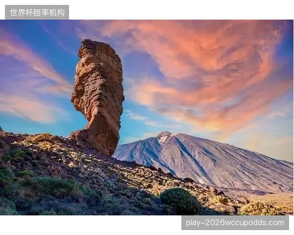 西班牙高位压迫体系面临海拔考验，或需增加中场轮换频率保持强度。